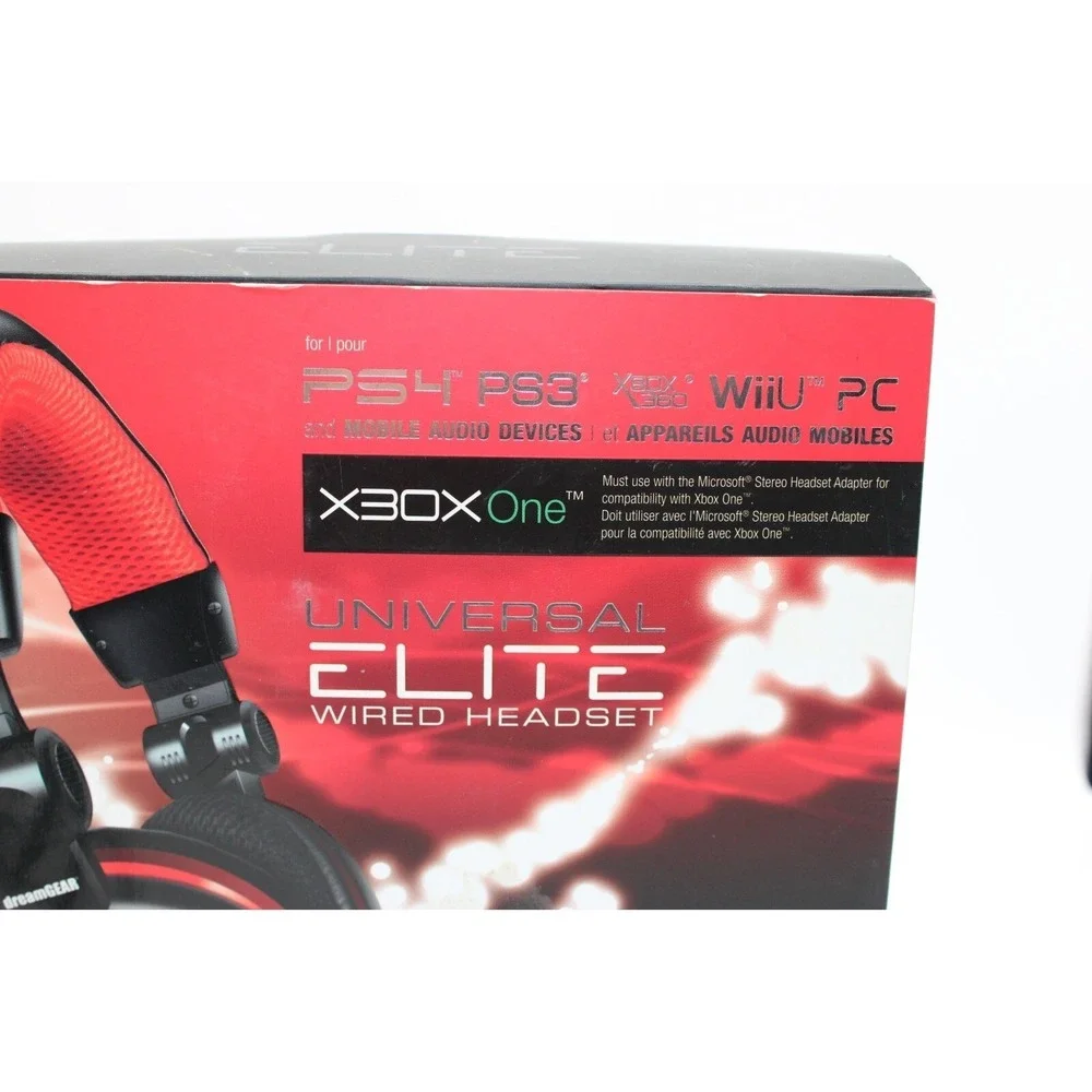 dreamGEAR Universal Elite Wired Headset‎ with Microphone for Xbox One - Red